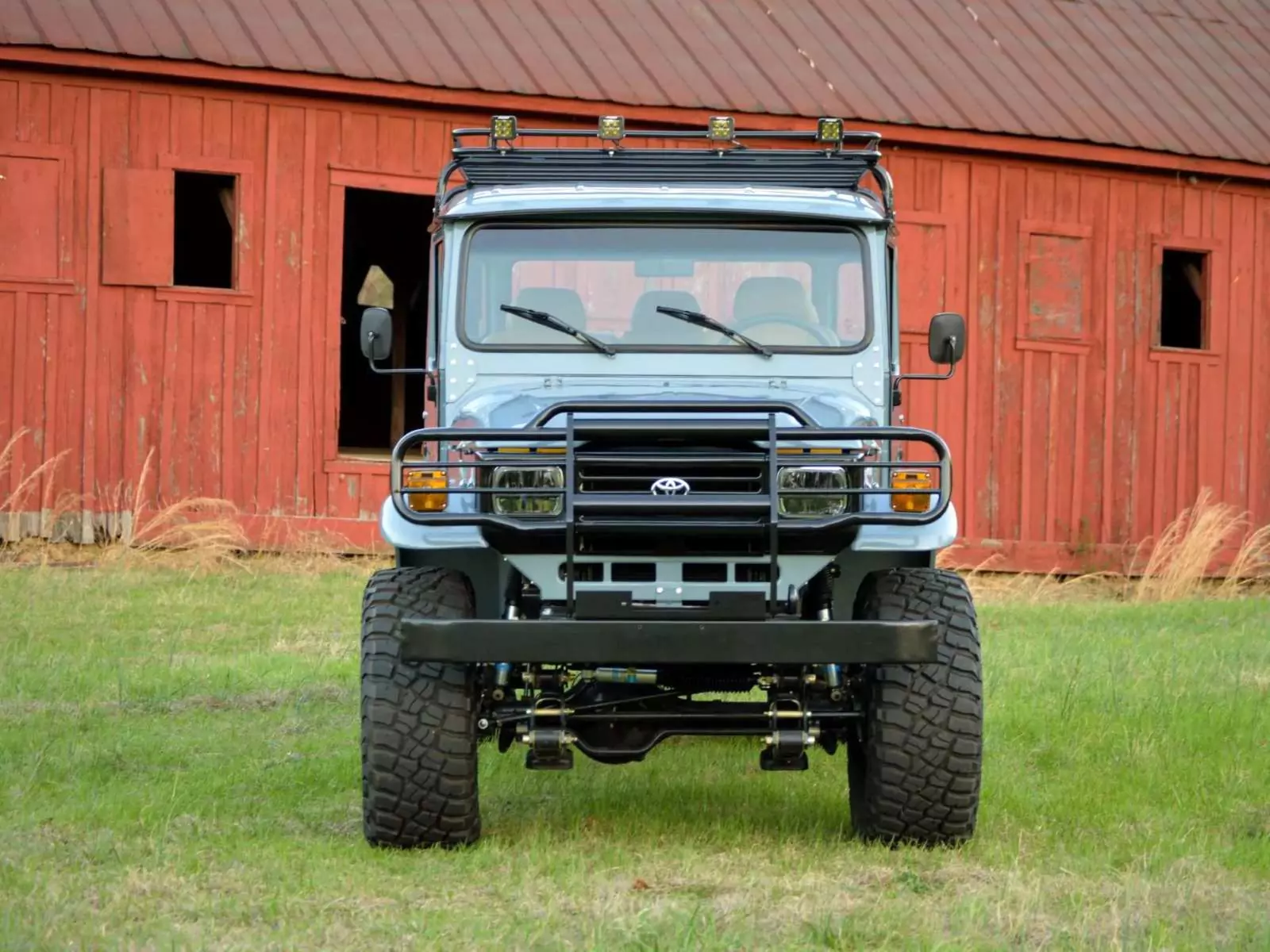 Toyota Bandeirante 1996 / Foto: Bring a Trailer