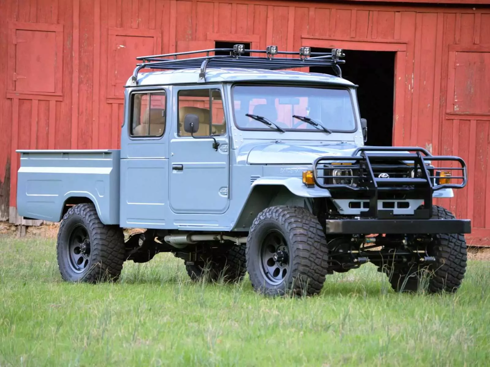 Toyota Bandeirante 1996 / Foto: Bring a Trailer